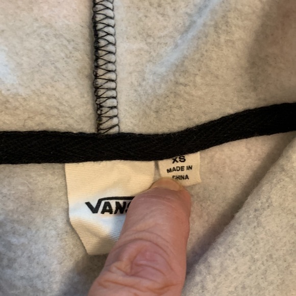 Vans floral hoodie.very cute! - Picture 5 of 5